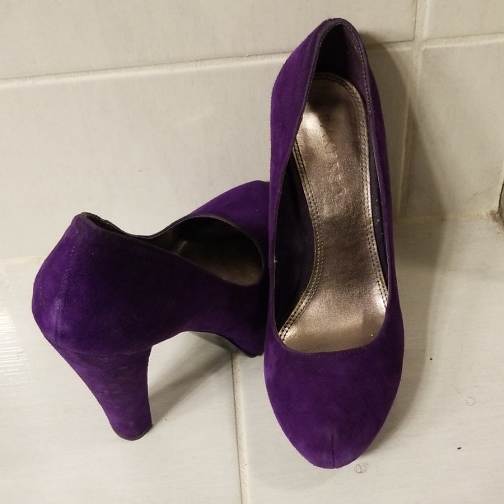 Purple Pumps - Picture 2 of 4